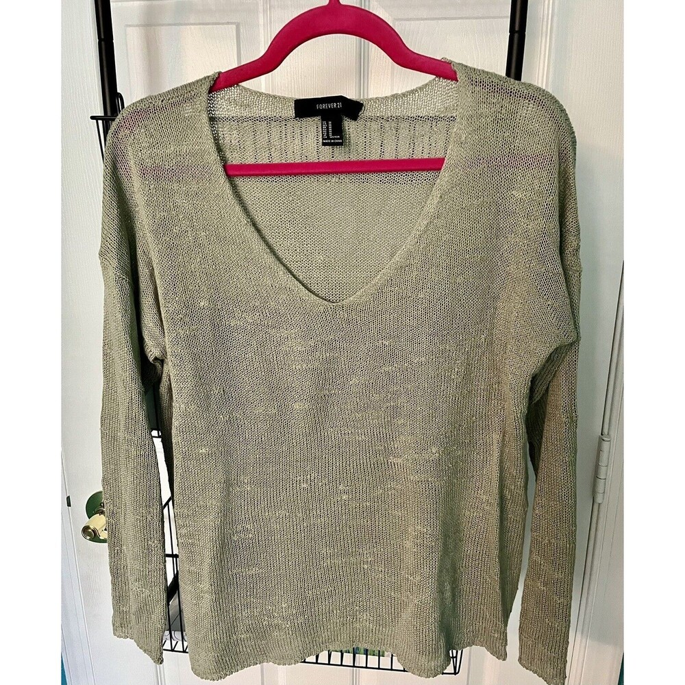 Forever 21 Sweater Womens Long Sleeve Green V Neck Size M Lightly Worn